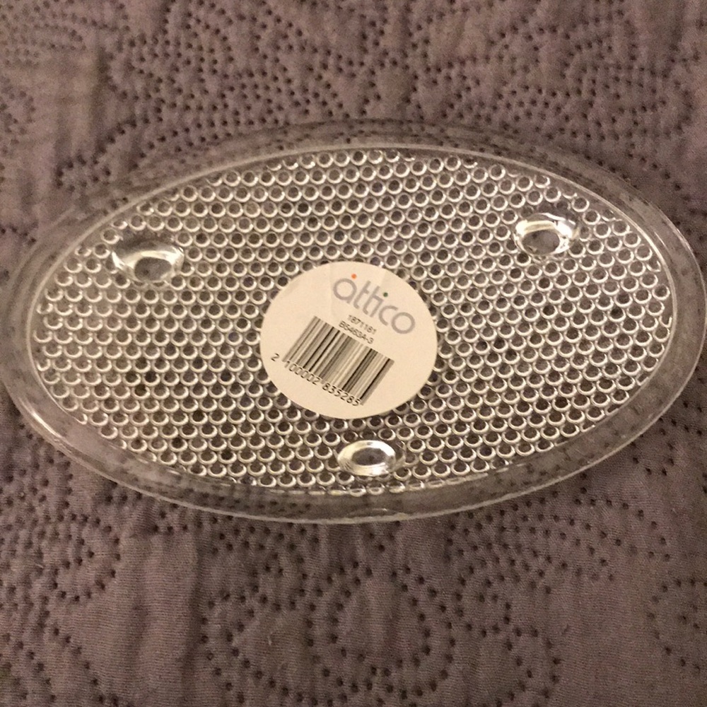 Clear glass soap dish